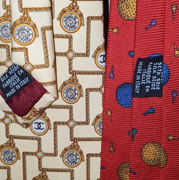 CHANEL Men's Ties. 2 100% Silk Ties. Made in Italy. - Picture 3 of 6